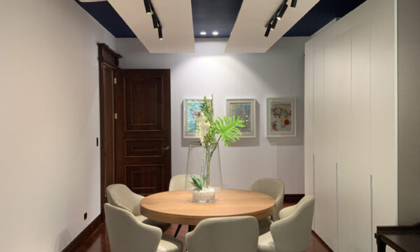 SINATRAS HOUSE_125
